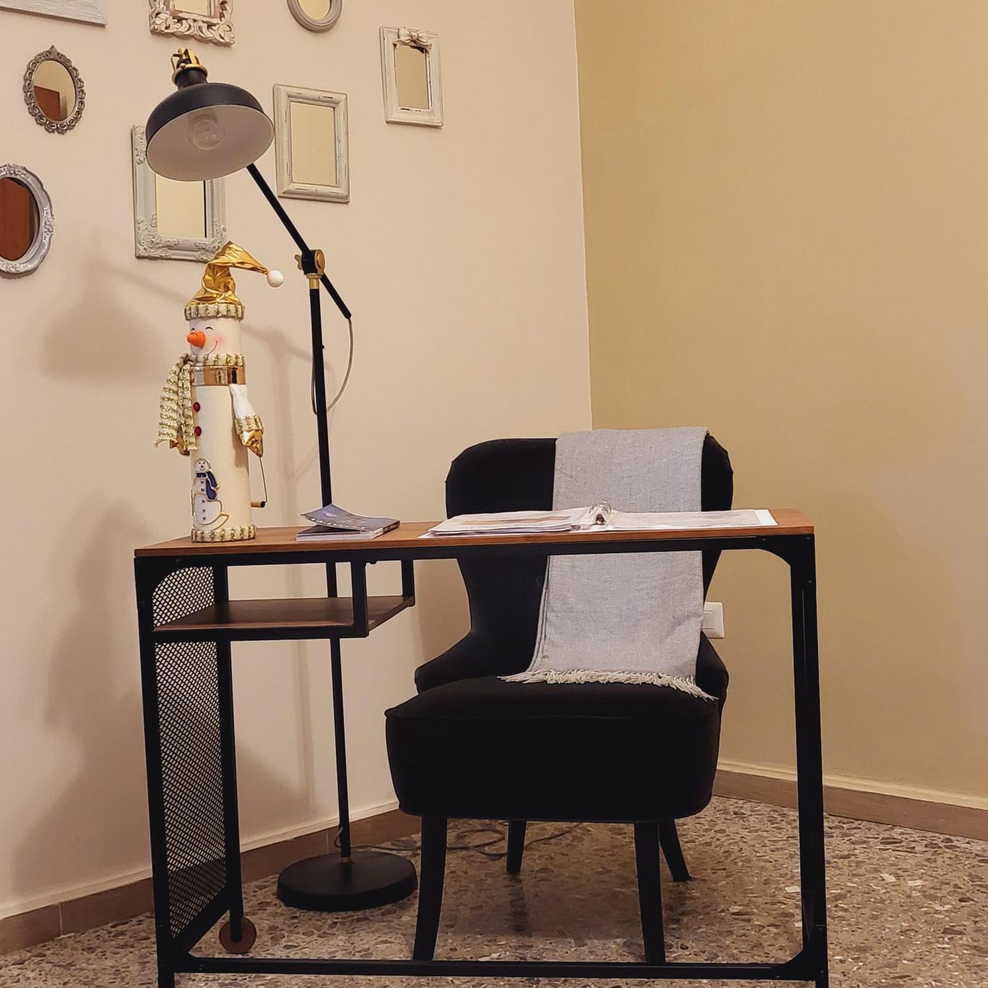 Sole Raggiante Lia Darzillo Afragola Quarto foto